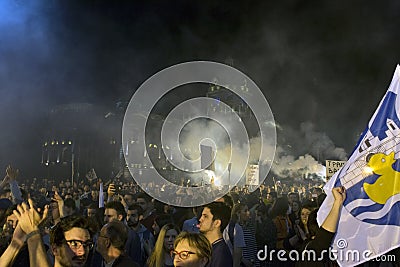 Protest peopl in `volcanic` situacion Editorial Stock Photo
